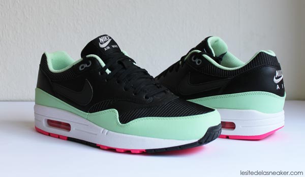 air max one yeezy