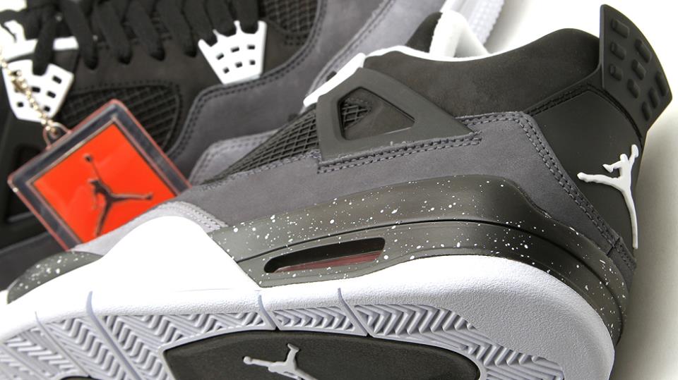 Air Jordan 4 Retro QS Fear - Le Site de la Sneaker