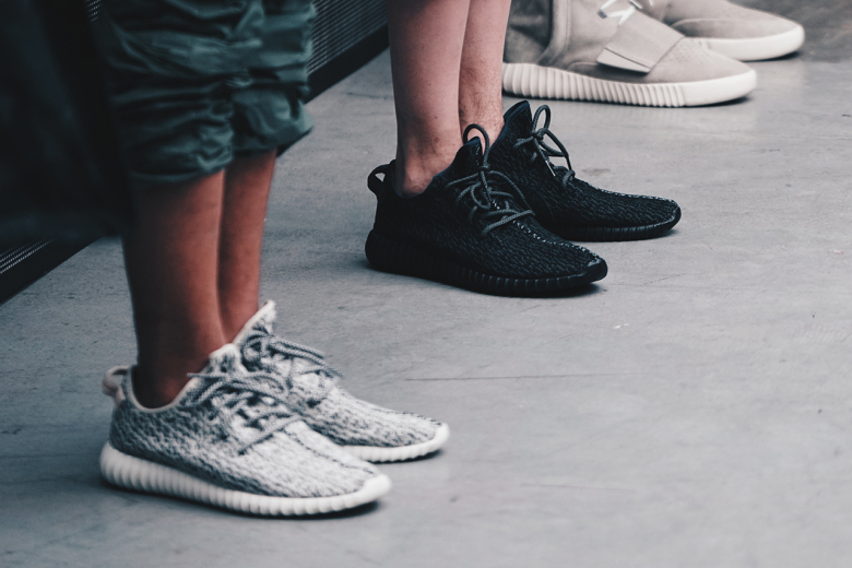 adidas Yeezy Boost 350: in new colors and automne - The site of the sneaker
