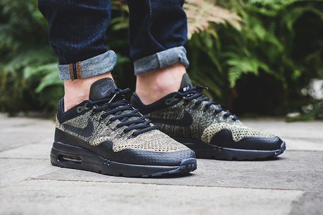 nike-air-max-1-ultra-flyknit-neutral-olive-