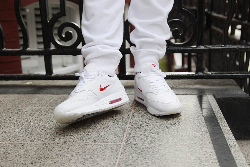 Nike Air Max 1 Jewel White Red
