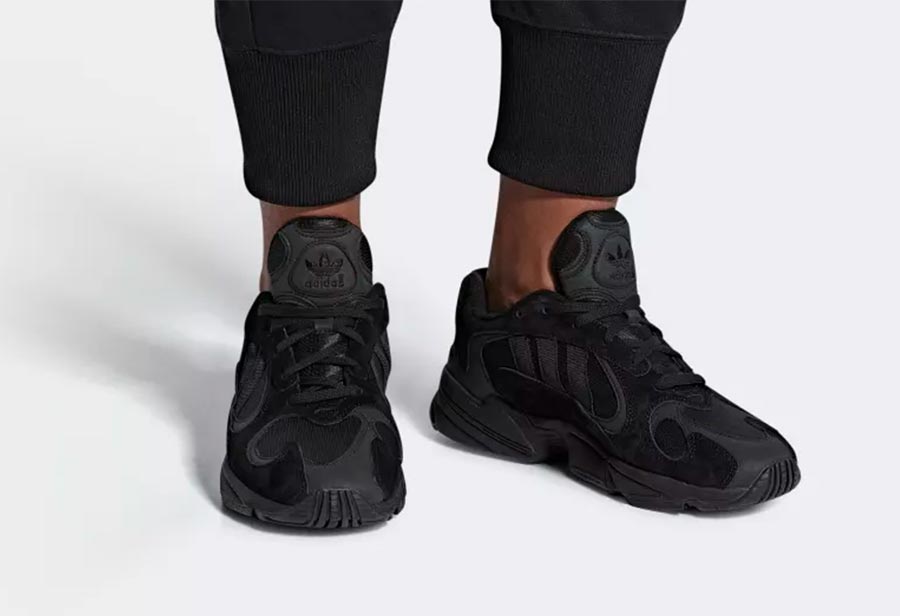 adidas Yung-1 Triple Black - Le Site de la Sneaker
