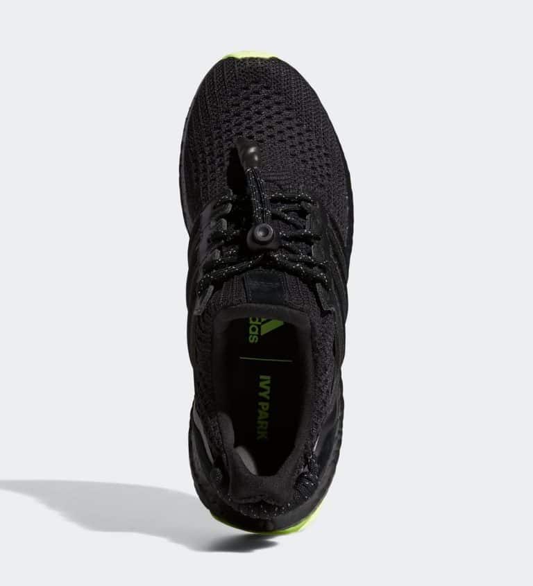 La Collaboration Ivy Park X Adidas Ultra Boost Og Black En Approche Le Site De La Sneaker