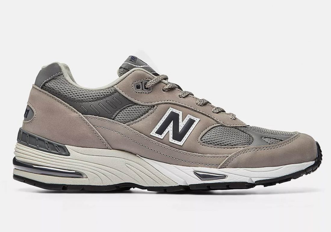 new balance sneakers 991