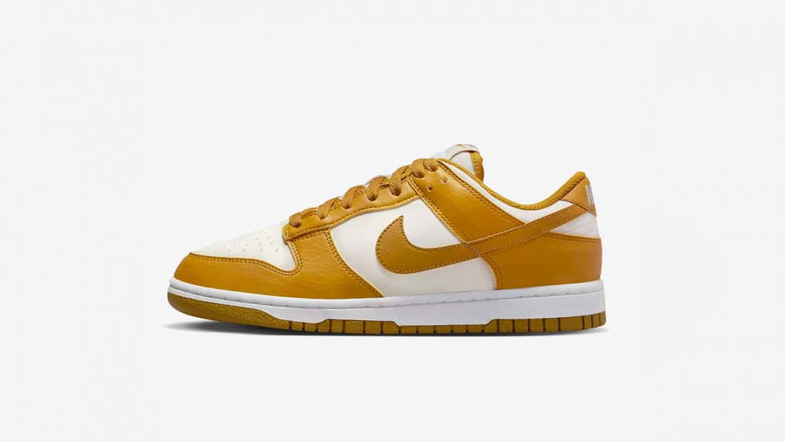 nike running dunk low sail curry banner