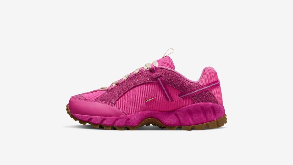 Jacquemus x Nike Air Humara Pink